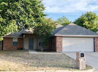 1023 W Shirley St, Stephenville, TX 76401