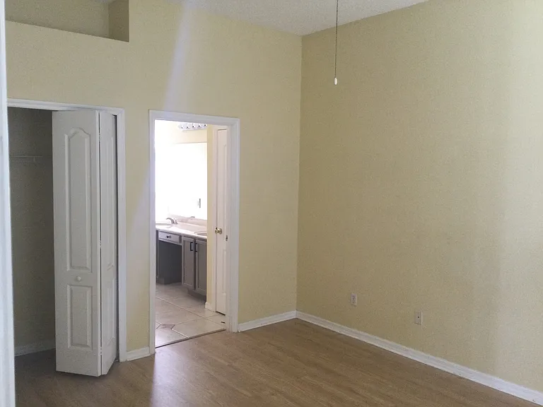 729 Whispering Cypress Ln — Photo 12