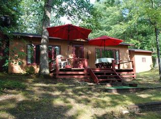 171 Pineview Dr, Gladwin, MI 48624