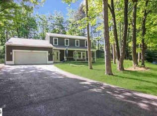4384 Deerwood Dr, Traverse City, MI 49686