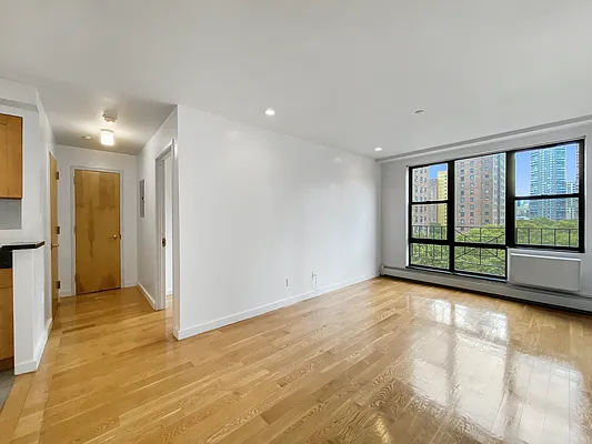 Rented by Skyward | media 9