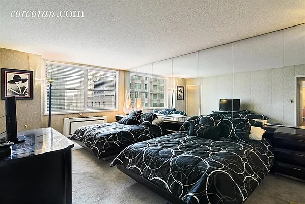 Sold by Corcoran | media 16