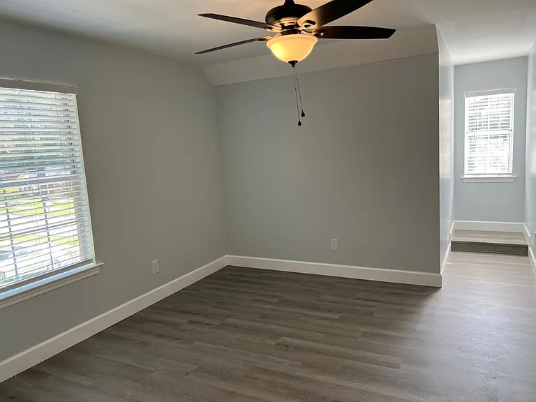 3233 Autumn Ridge Dr W — Photo 9