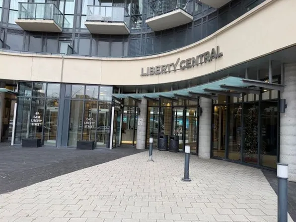 51 E Liberty St #809, Toronto, ON M6K