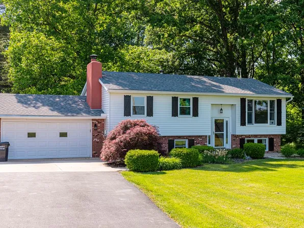 2887 Springmill Rd N, Shelby, OH 44875