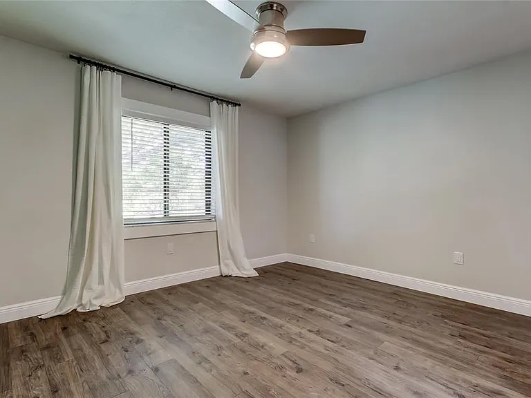 2673 Sabal Springs Cir #201 — Photo 57