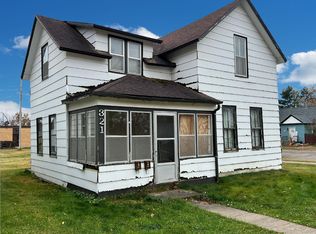 321 4th St NW, Aitkin, MN 56431