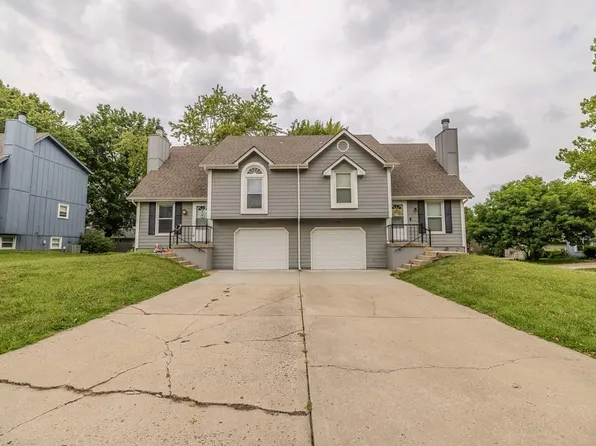 1420 & 1422 SE 7th Pl, Lees Summit, MO 64063