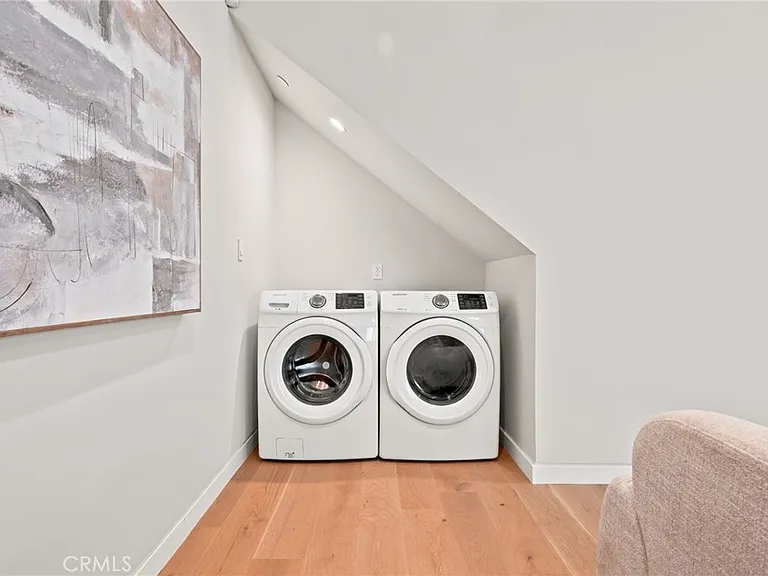 425 N Alfred St #2 — Photo 17