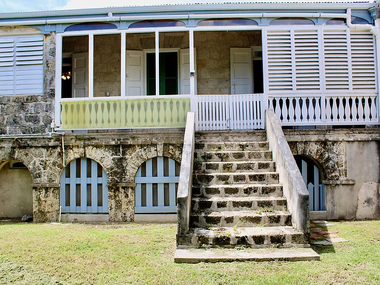 40 Jg La Grange We St — Photo 9