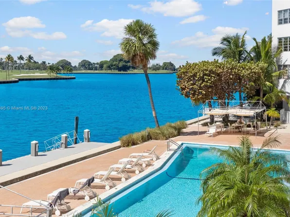 9100 W Bay Harbor Dr #2-D, Bay Harbor Islands, FL 33154