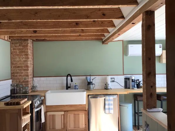 409 Muir St #2, Cambridge, MD 21613