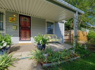 219 Grove St, Denver, CO 80219