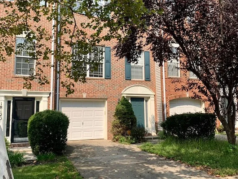 18122 Truffle Ln — Photo 2