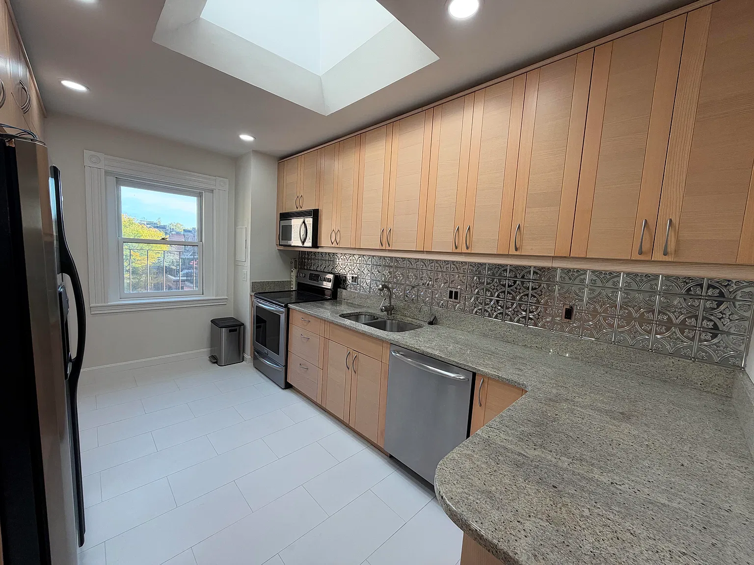 128 Saint Botolph St — Photo 3