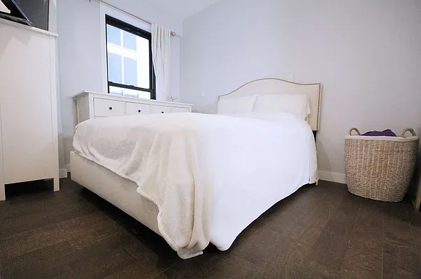 Rented by Platinum Properties | media 6