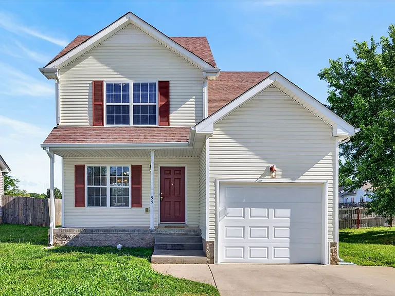 551 Fox Trot Dr — Photo 1