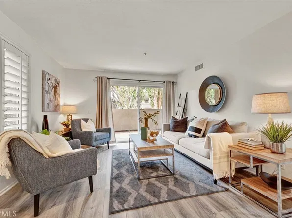 2800 Keller Dr APT 242, Tustin, CA 92782
