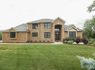 7820 S County Line Rd, Burr Ridge, IL 60527