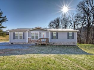 126 Sapphire Dr, Elizabethton, TN 37643
