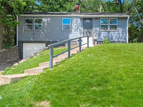 3832 Hardy Ave, Kansas City, MO 64133