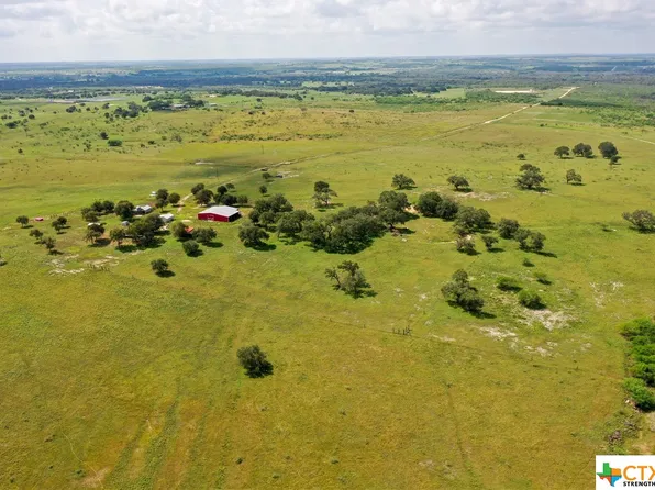 2457 Catholic Church Ln, Westhoff, TX 77994