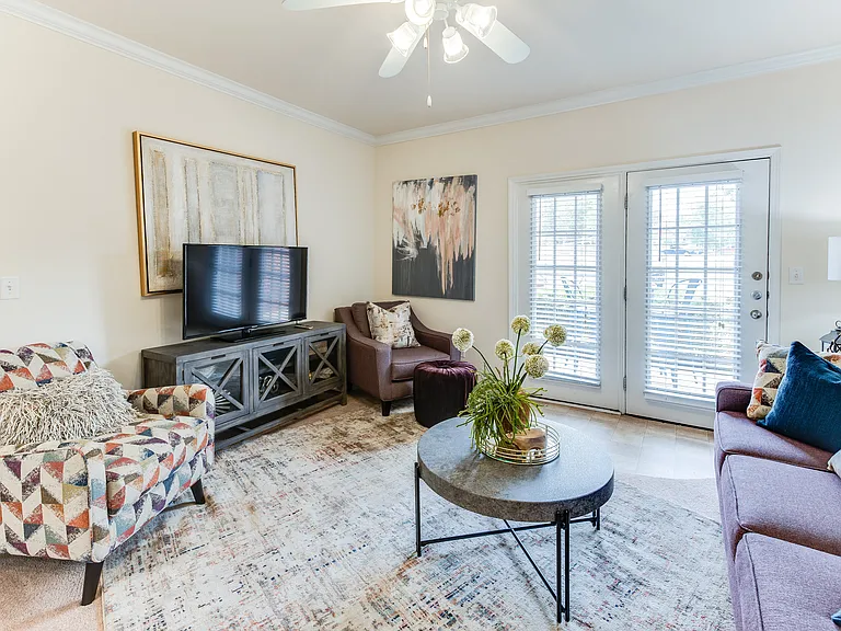 Highland Pointe — Photo 16