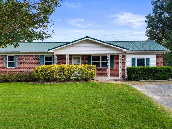2044 Rolling Brook Dr NE, Cleveland, TN 37323