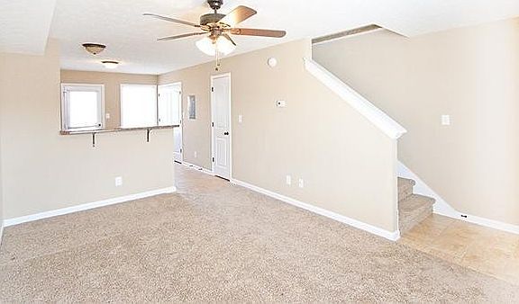 2nd image of 681 Oliver Loop APT B