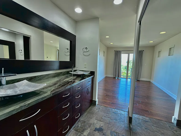 7800 Sierra Dr — Photo 21