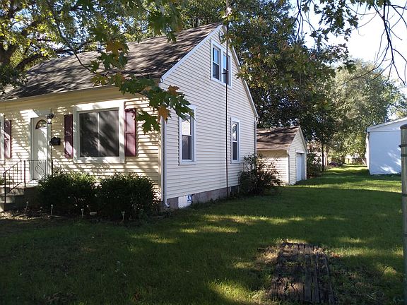 2nd image of 175 S Vermillion St
