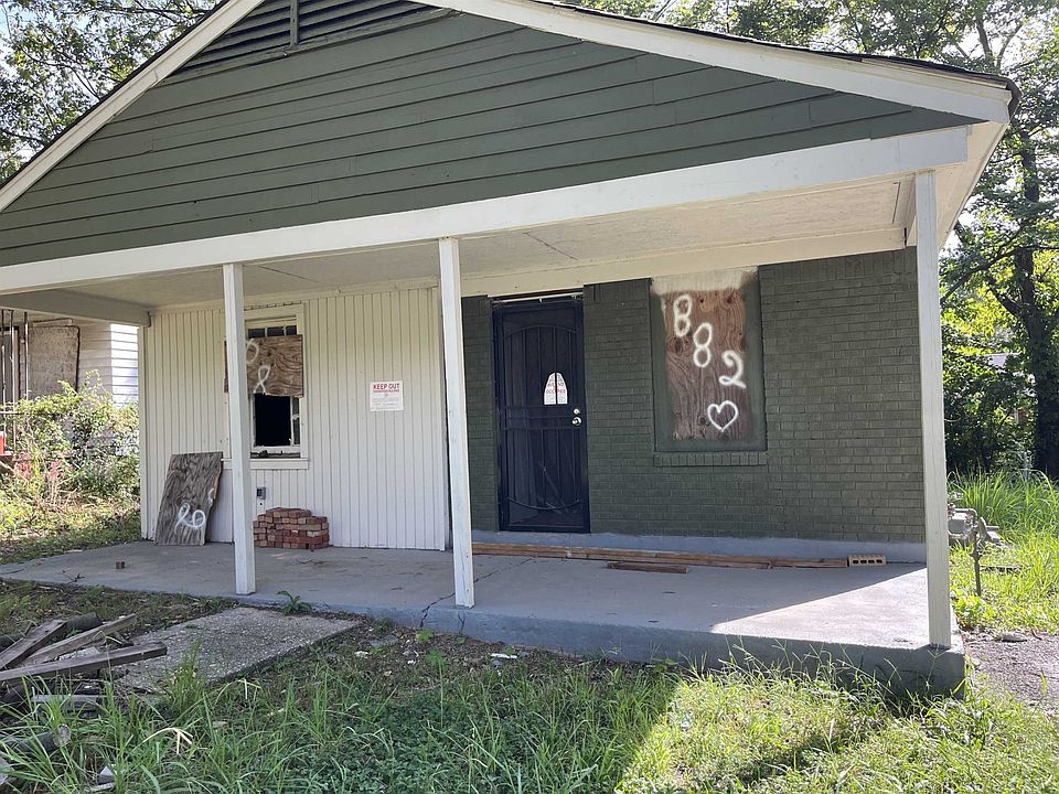 2nd image of 1822 Riverside Blvd