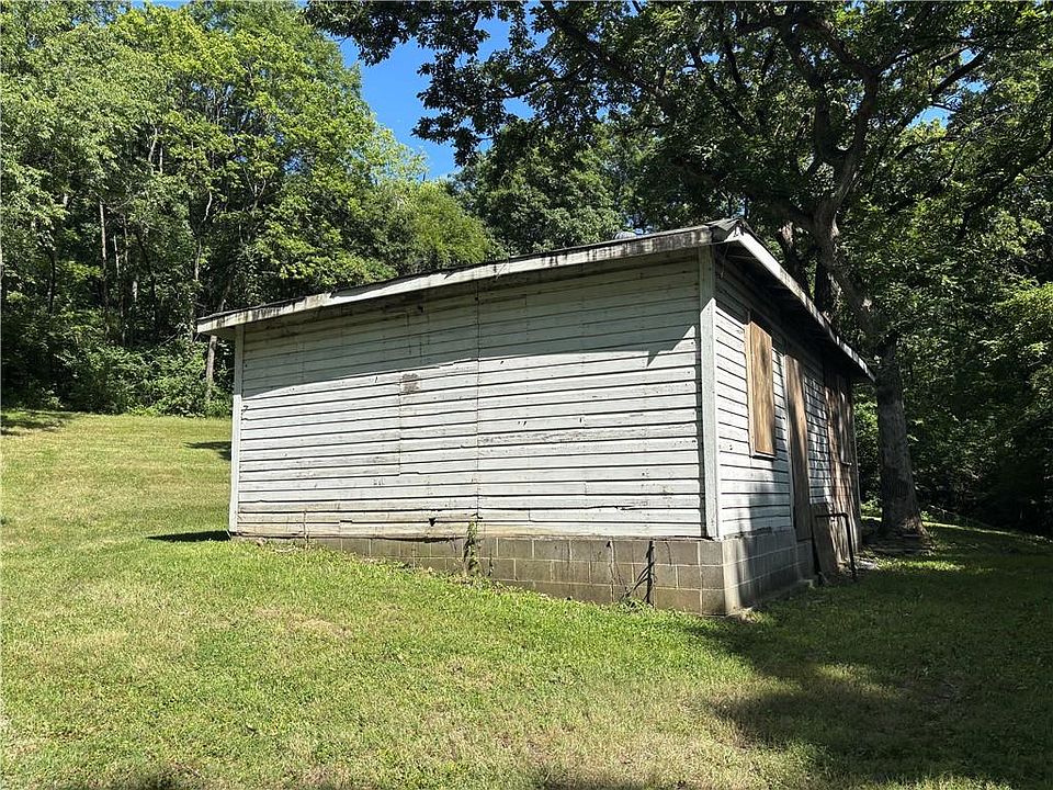 1st image of 7035 Holliday Dr