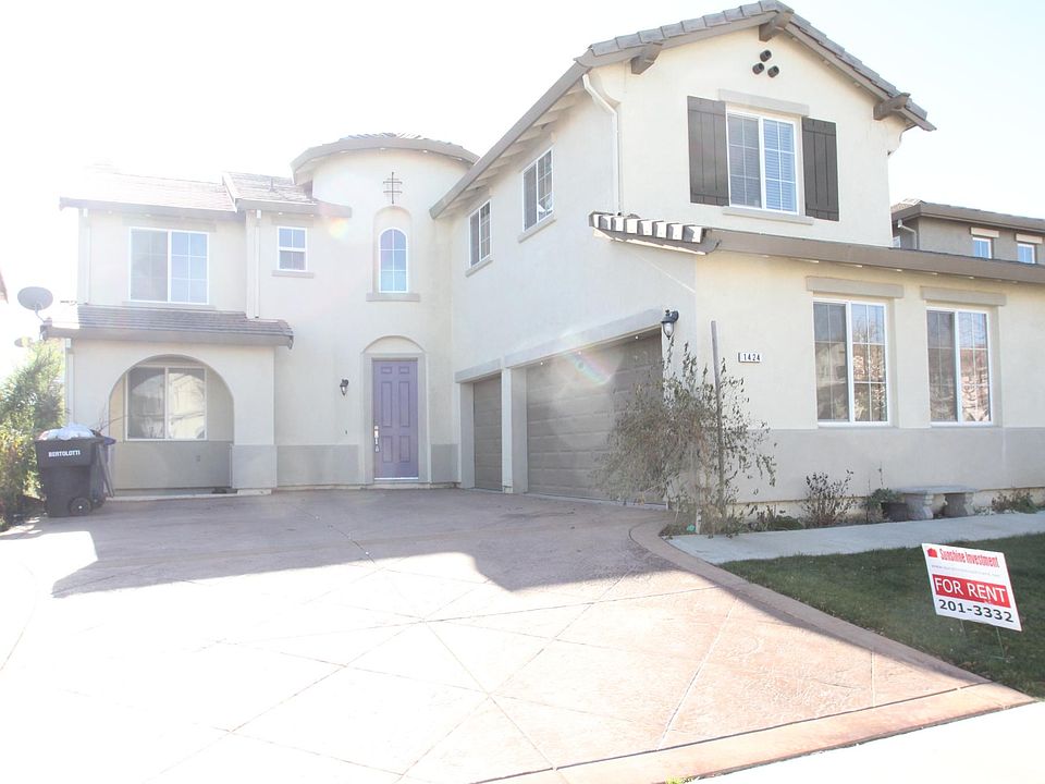 1st image of 1424 Mesa Creek Dr