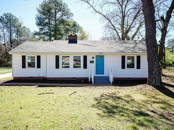 2nd image of 1213 Tarboro St
