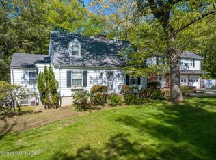 16 Vineyard Ln, Greenwich, CT 06831