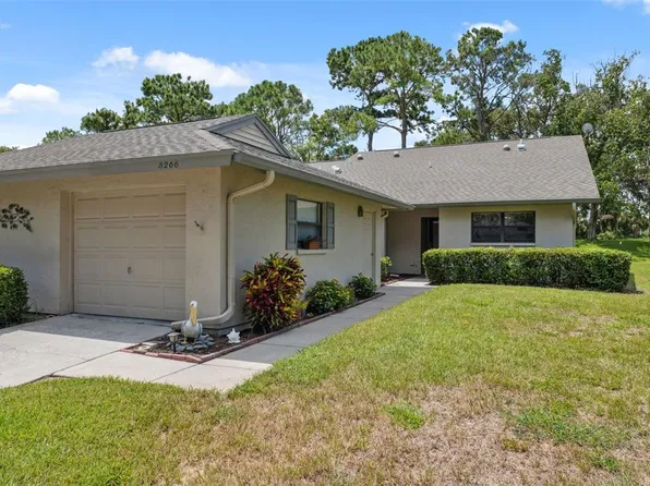 3266 Lori Ln, New Port Richey, FL 34655