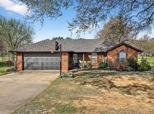 2013 Central St, Poteau, OK 74953