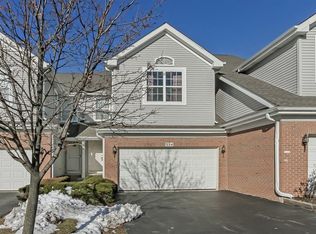 354 Lunt Ave, Schaumburg, IL 60193