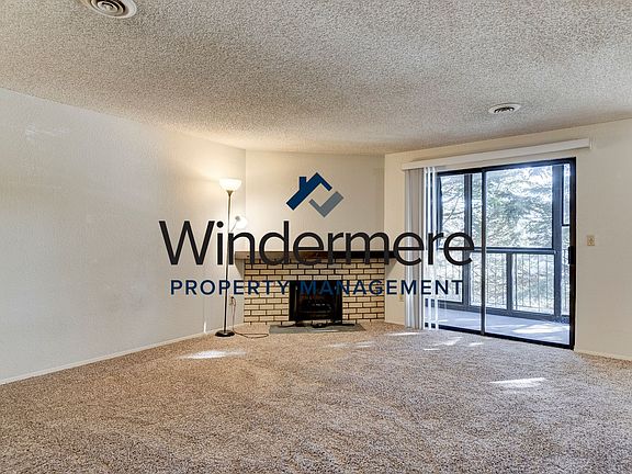 3rd image of 270 SE Barrington Dr APT A206