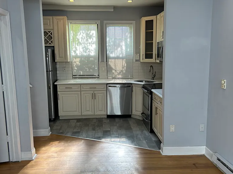 31-10 Lewmay Rd #2 — Photo 1