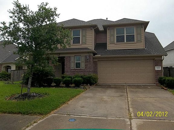 2nd image of 2606 Canyon Falls Dr