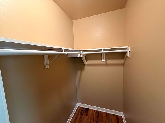 5th image of 1806 Egania St