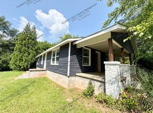 151 Hopewell Church Dr, Seneca, SC 29678