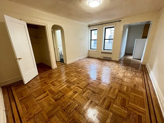 Rented by Lang Realty LLC | media 1