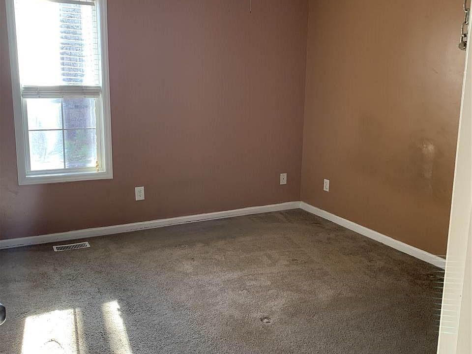 2nd image of 3065 Van Dorn Rd