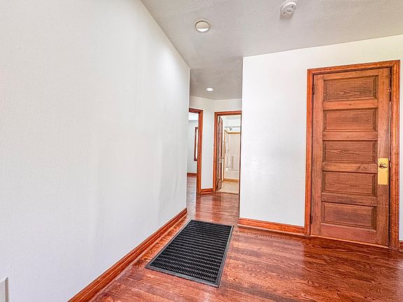 4th image of 1405 Heatherwood Rd