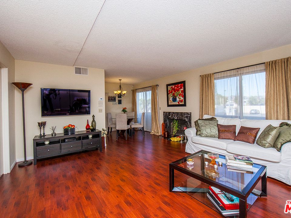 1st image of 8516 Cadillac Ave #2