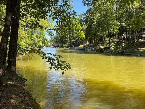 72 Dogwood Dr, Donalds, SC 29620