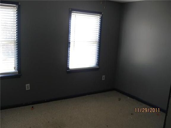4th image of 6015 Three Cedars Ln